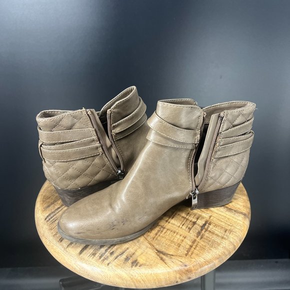 Liz Claiborne Posh Women's Dark Taupe Ankle Boots Size 9M - Picture 7 of 17